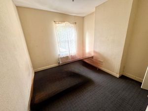 Photo 5- click for photo gallery